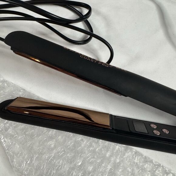 The Beachwaver Co. Coast Pro Titanium Flat Iron - Midnight Rose1-Inch Titanium - Picture 2 of 5